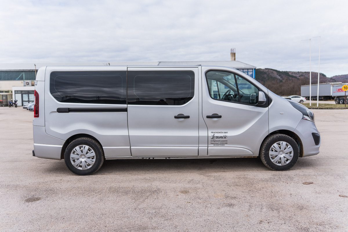 Opel Vivaro 1-7