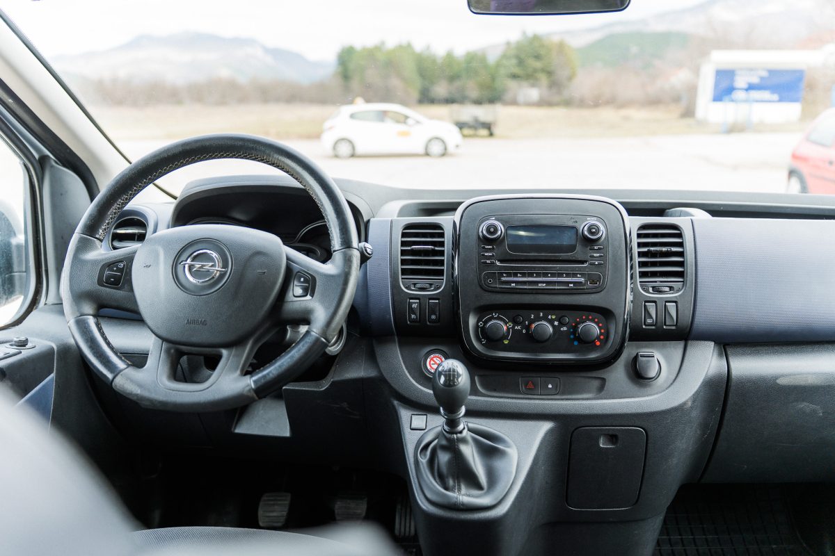 Opel Vivaro 1-9