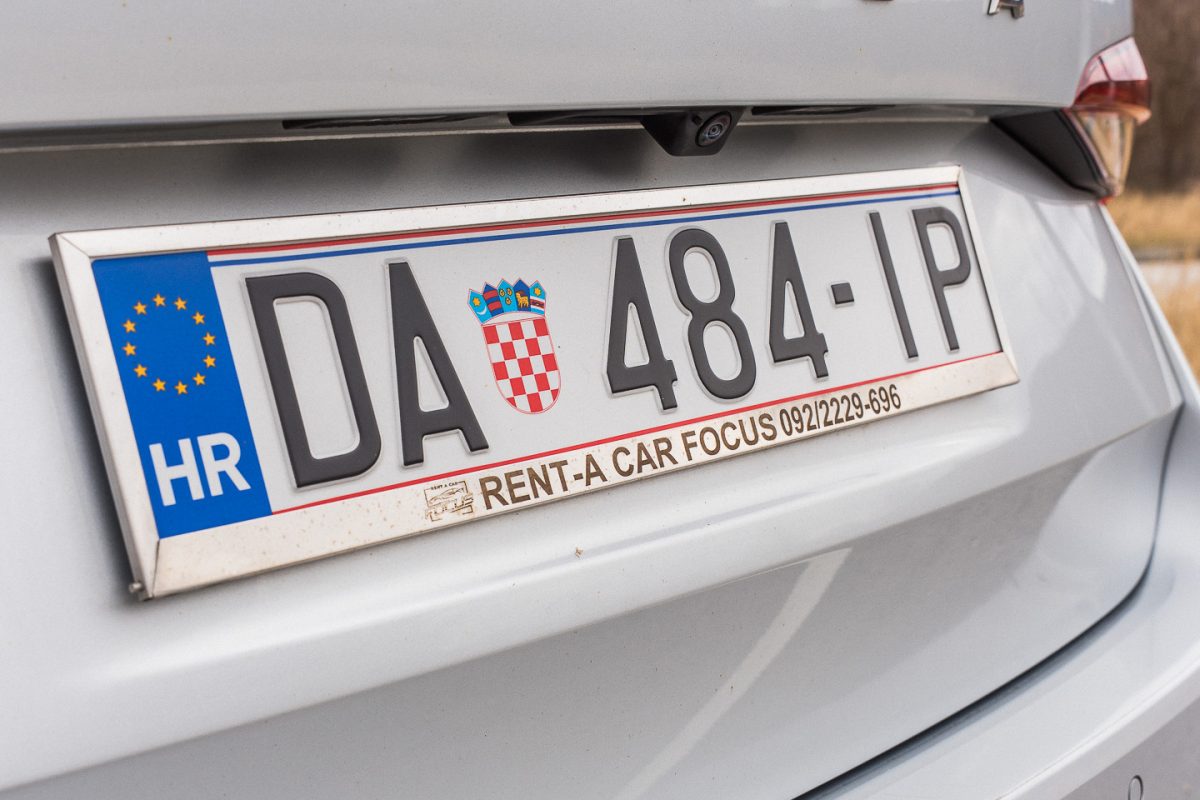 Škoda Octavia Combi 1-10