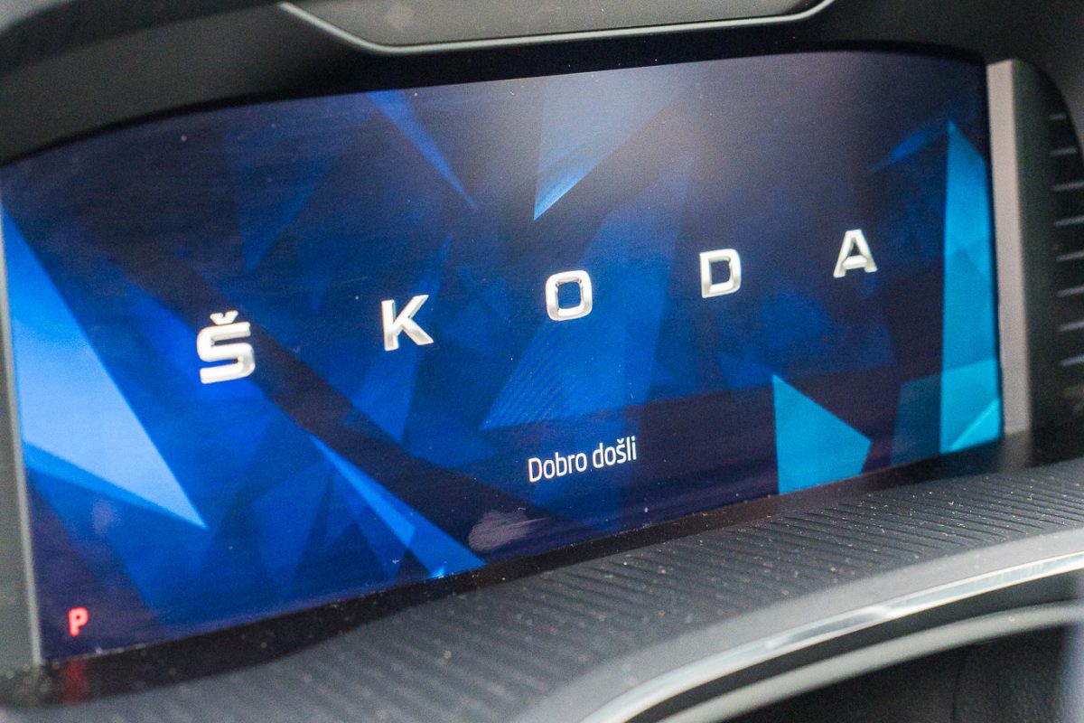 Škoda Octavia Combi 1-11
