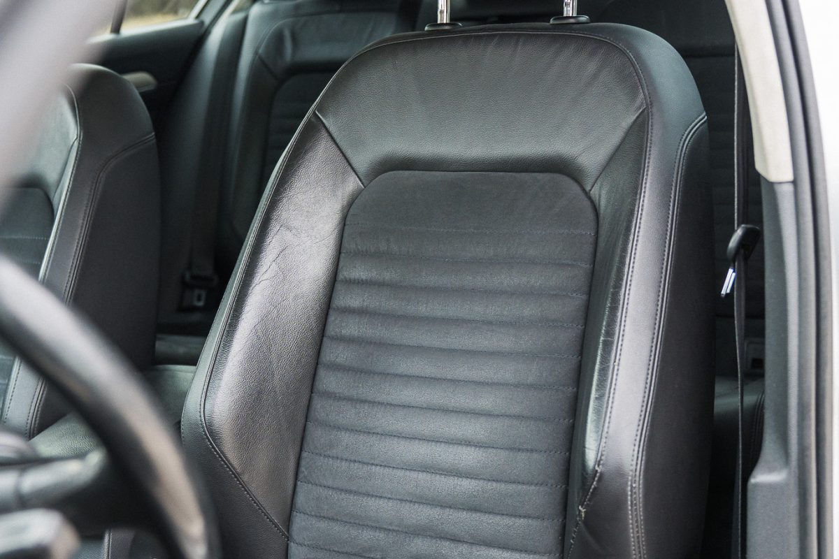 VW PASSAT B8 -12