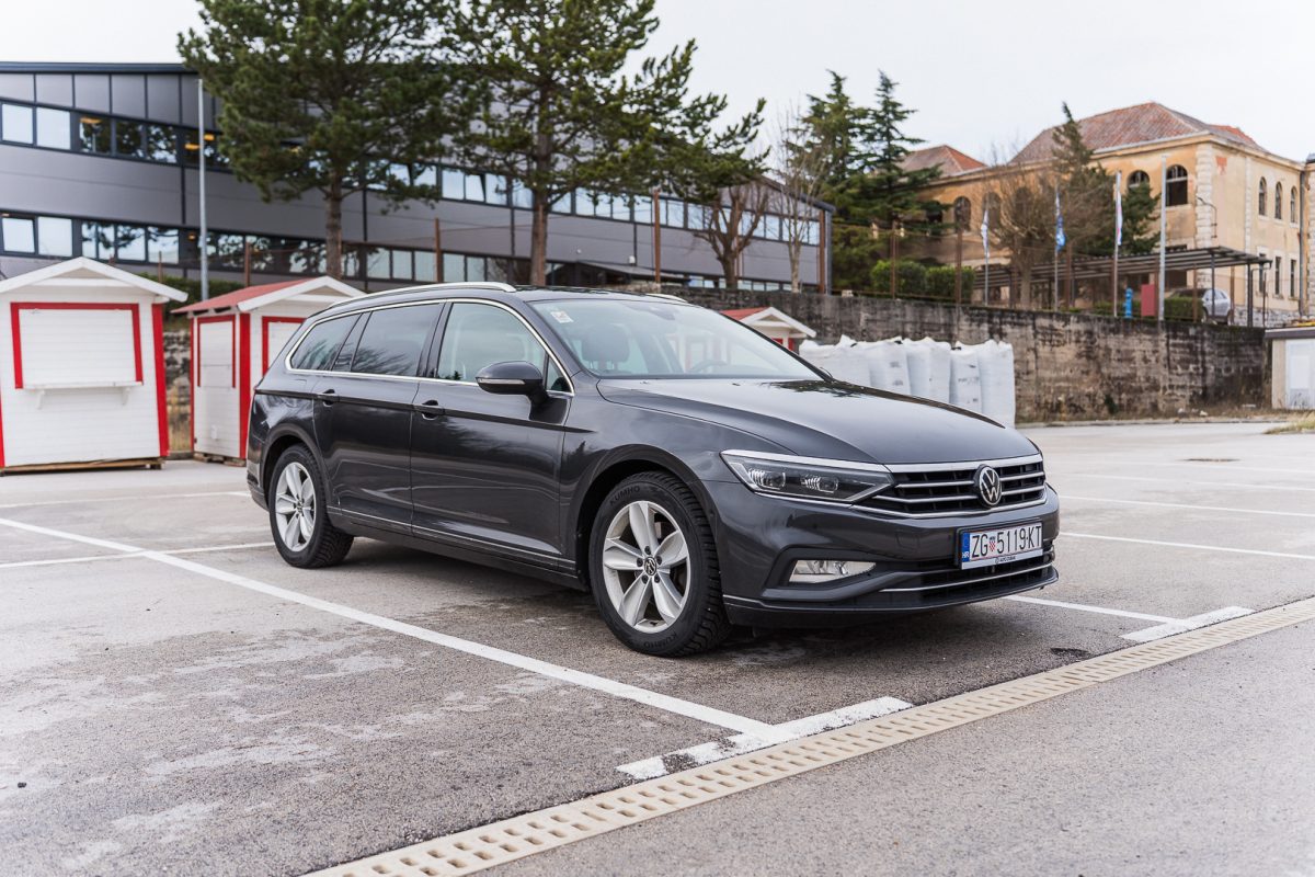 VW PASSAT B8.5 VARIANT-8