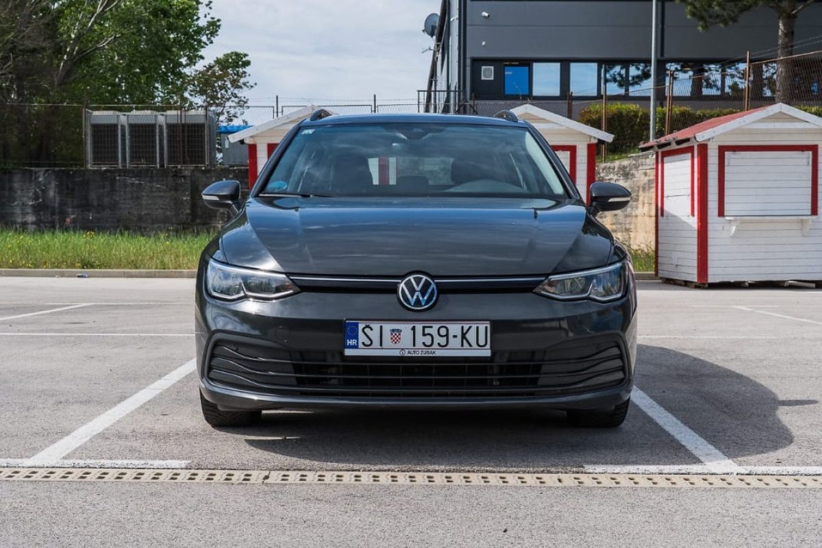 golf 8 -4